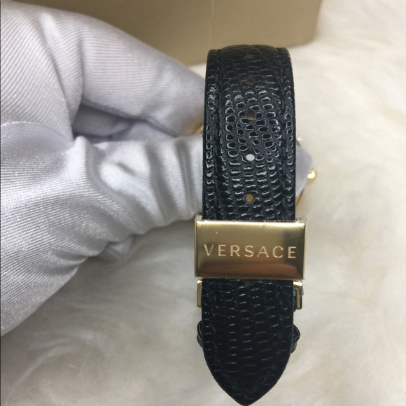 🔥VERSACE Watch - Picture 10 of 17